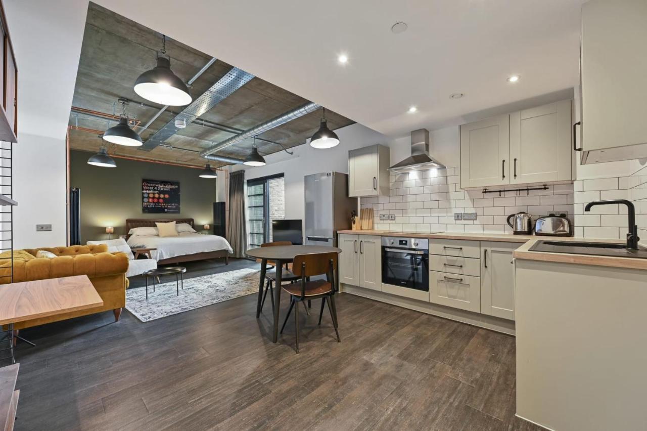 Modern And Chic Apartments At Ferrum Near Wembley Park Лондон Экстерьер фото